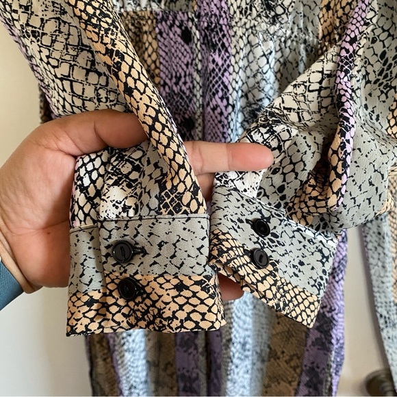 Miss Selfridge Snake Print Midi Dress In‎ Lilac Size 4 Preppy Feminine Flowy - Picture 13 of 16